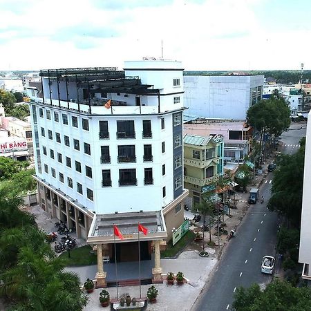 Khach San Hau Giang Otel Vi Thanh Dış mekan fotoğraf